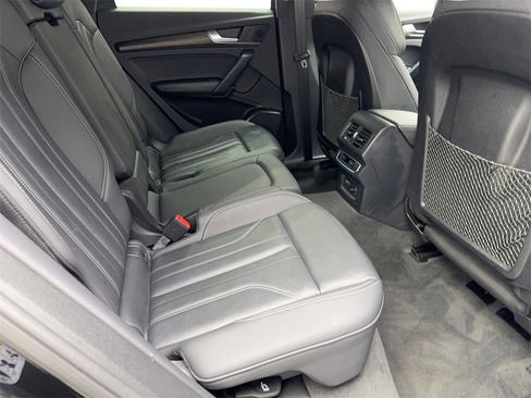 Used 2023 Audi Q5 2.0T Premium image 40