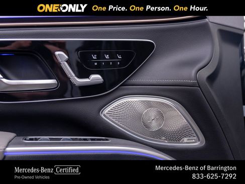 Certified 2023 Mercedes-Benz EQS 580 4MATIC SUV w/ Exclusive Trim Package image 16