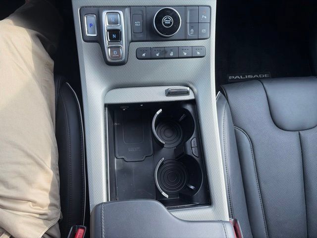 Used 2024 Hyundai Palisade SEL w/ Premium Package FWD image 24