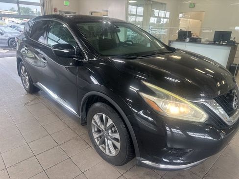 Used 2015 Nissan Murano S w/ Navigation Package FWD image 2