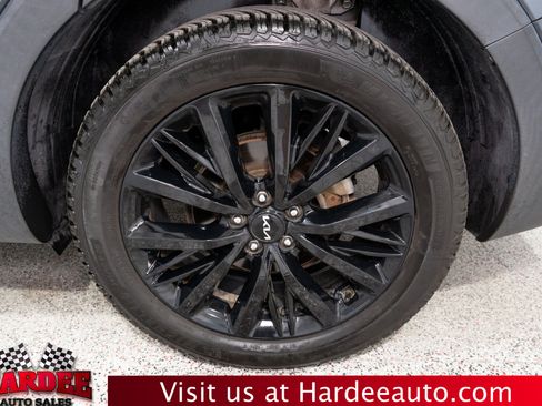 Used 2022 Kia Telluride SX w/ SX Prestige Package AWD/4WD image 10
