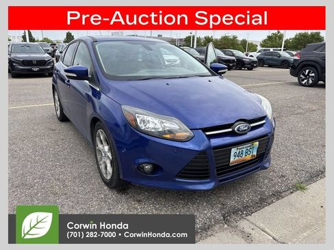 Used 2012 Ford Focus Titanium FWD image 1
