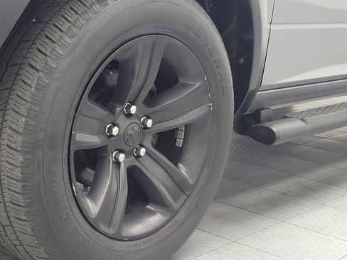Used 2021 RAM 1500 Warlock w/ Electronics Group AWD/4WD image 31