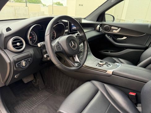 Used 2017 Mercedes-Benz GLC 300 image 12