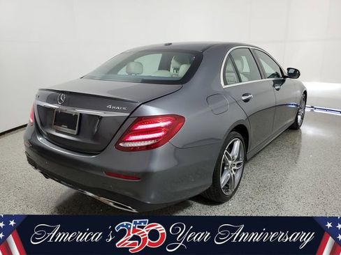 Used 2019 Mercedes-Benz E 450 4MATIC Sedan image 5