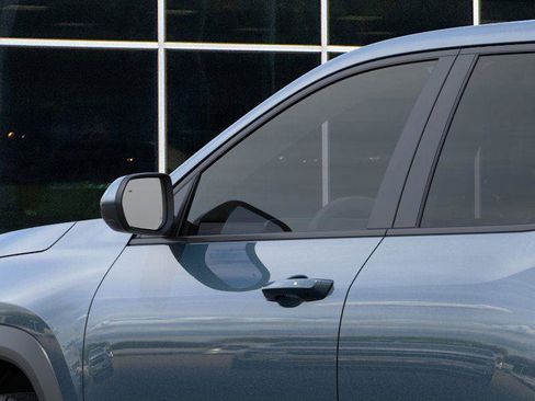 New 2026 Chevrolet Equinox LT image 12