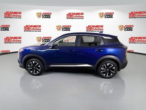 Used 2025 Nissan Kicks SV AWD/4WD image 14