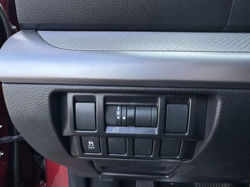 Used 2016 Subaru Outback 2.5i Premium image 14
