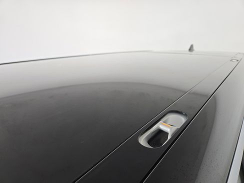 Used 2024 Rivian R1S Adventure AWD/4WD image 13