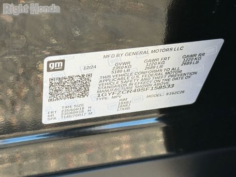 Used 2025 Cadillac XT4 Premium Luxury image 35