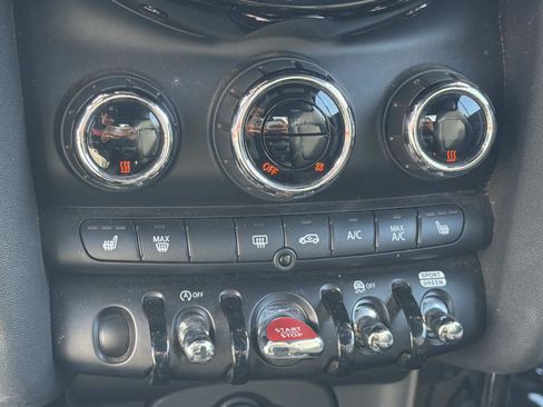 Used 2024 MINI Cooper S image 14