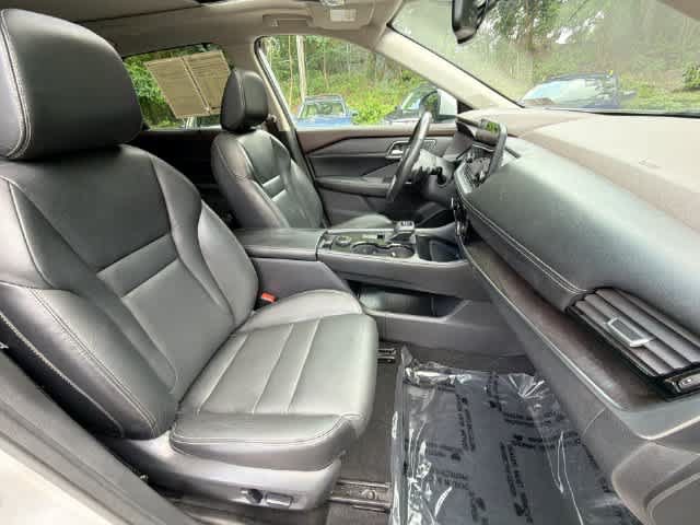 Used 2021 Nissan Rogue SL w/ Premium Package AWD/4WD image 22
