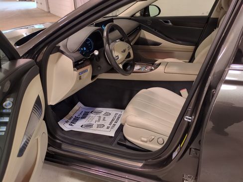 Certified 2022 Genesis G80 2.5T w/ Advanced Package image 19