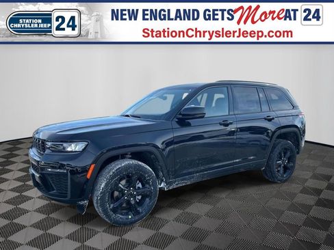 New 2026 Jeep Grand Cherokee Limited w/ Limited Altitude Package AWD/4WD image 1
