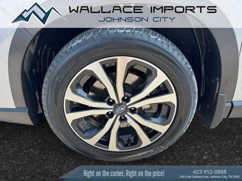 Used 2021 Subaru Forester Limited w/ Popular Package #3 AWD/4WD image 9