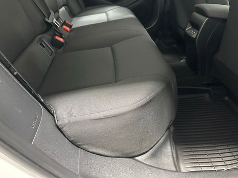 Used 2025 Toyota Corolla LE image 47