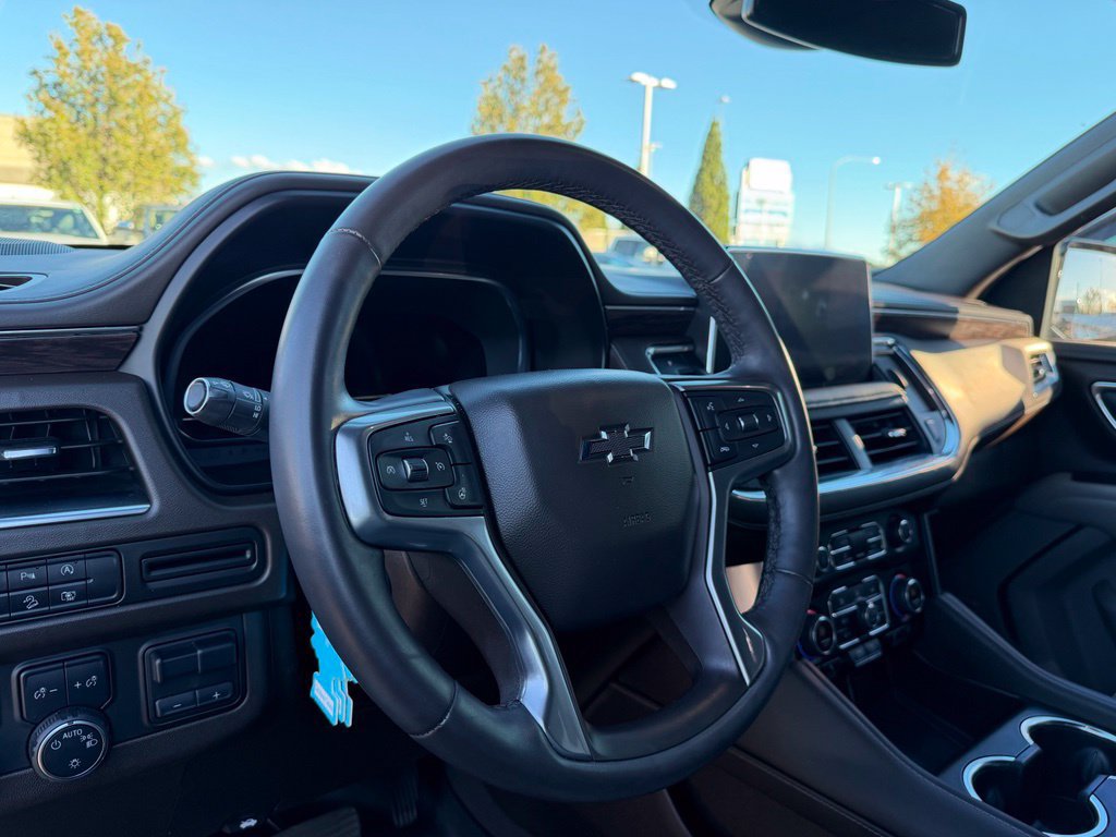 Used 2024 Chevrolet Tahoe Z71 w/ Z71 Off-Road Package AWD/4WD image 11
