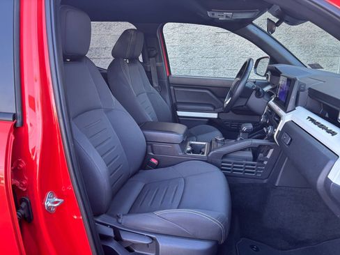 Used 2024 Toyota Tacoma TRD Sport RWD image 28