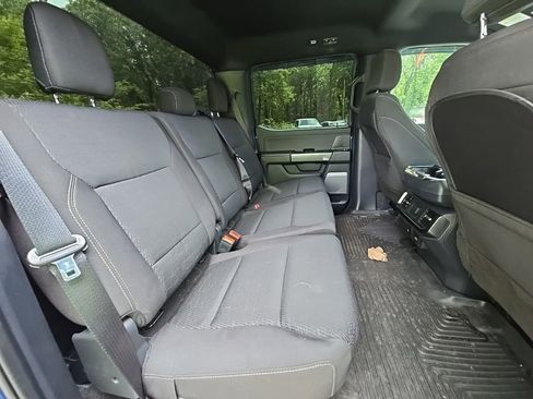 Used 2022 Ford F150 XLT w/ Equipment Group 302A High AWD/4WD image 19