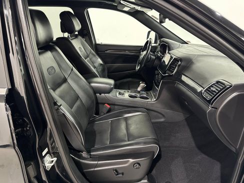 Used 2020 Jeep Grand Cherokee Overland image 22