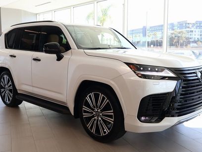 New 2026 Lexus LX 600 4WD w/ Luxury Package
