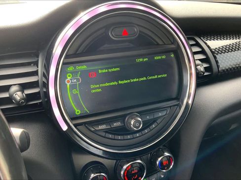 Used 2018 MINI Cooper S image 31