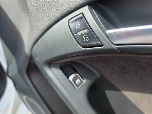 Used 2013 Audi A5 2.0T Prestige image 29