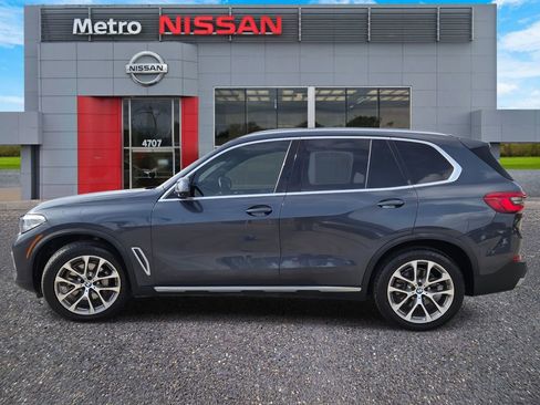 Used 2020 BMW X5 sDrive40i w/ Luxury Seating Package image 3