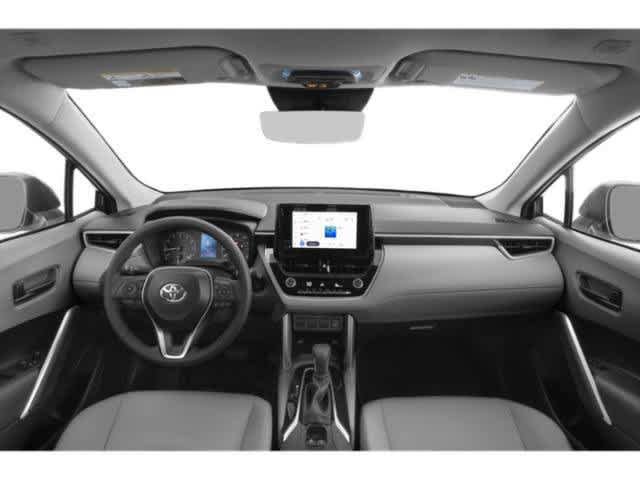 Used 2024 Toyota Corolla Cross LE w/ Moonroof Package FWD image 4