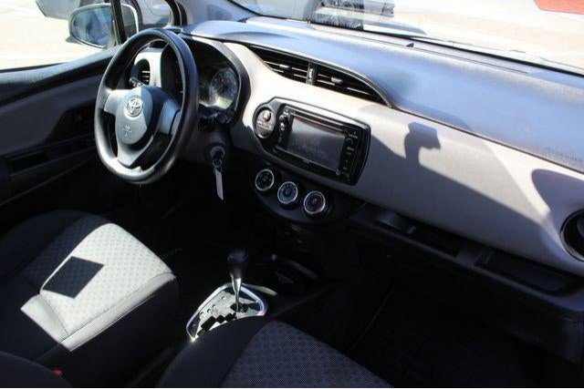 Used 2016 Toyota Yaris L FWD image 34