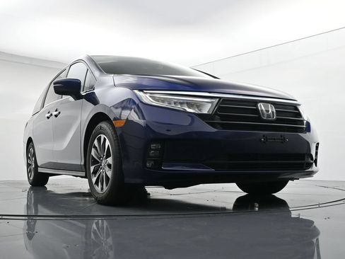 Used 2024 Honda Odyssey EX-L image 32