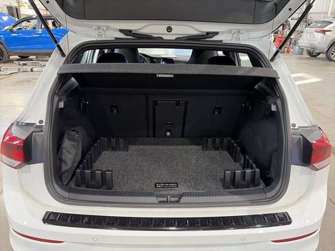 Certified 2024 Volkswagen Golf R image 18