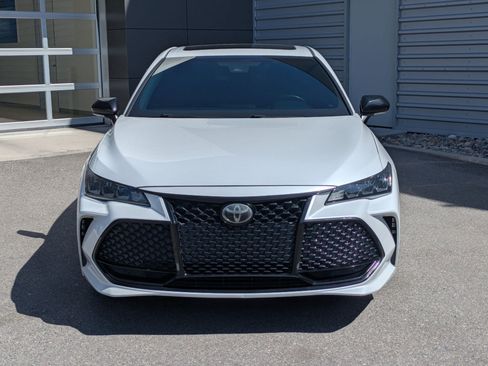 Used 2019 Toyota Avalon XSE w/ Carpet Mat Package FWD image 9