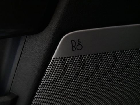 Used 2023 Ford F150 Lariat w/ Equipment Group 502A High image 15