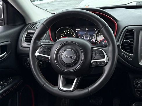 Used 2021 Jeep Compass Trailhawk image 7