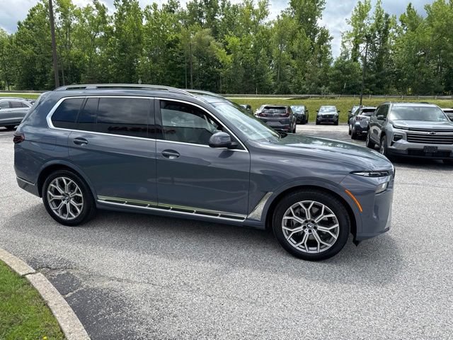 Used 2026 BMW X7 xDrive40i AWD/4WD image 21