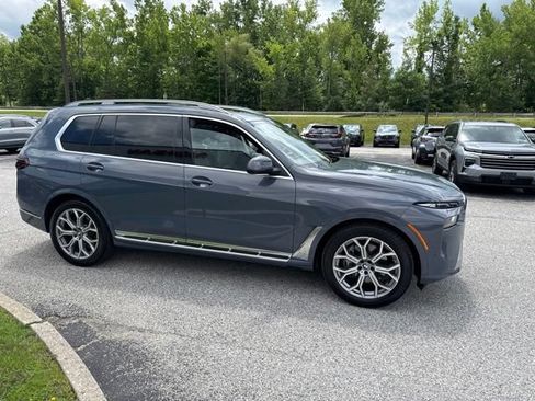 Used 2026 BMW X7 xDrive40i AWD/4WD image 21