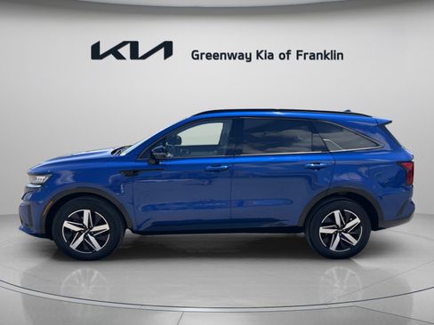 Used 2023 Kia Sorento EX w/ Panoramic Sunroof Package FWD image 4