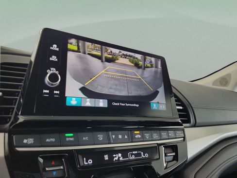 Used 2026 Honda Odyssey EX-L image 25