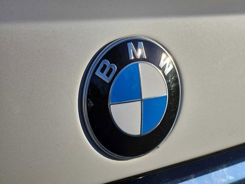 Certified 2023 BMW X7 xDrive40i w/ M Sport Package image 29