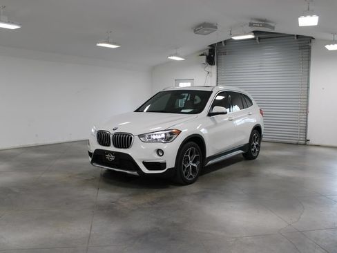 Used 2018 BMW X1 sDrive28i FWD image 4