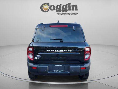 New 2025 Ford Bronco Sport Outer Banks image 4