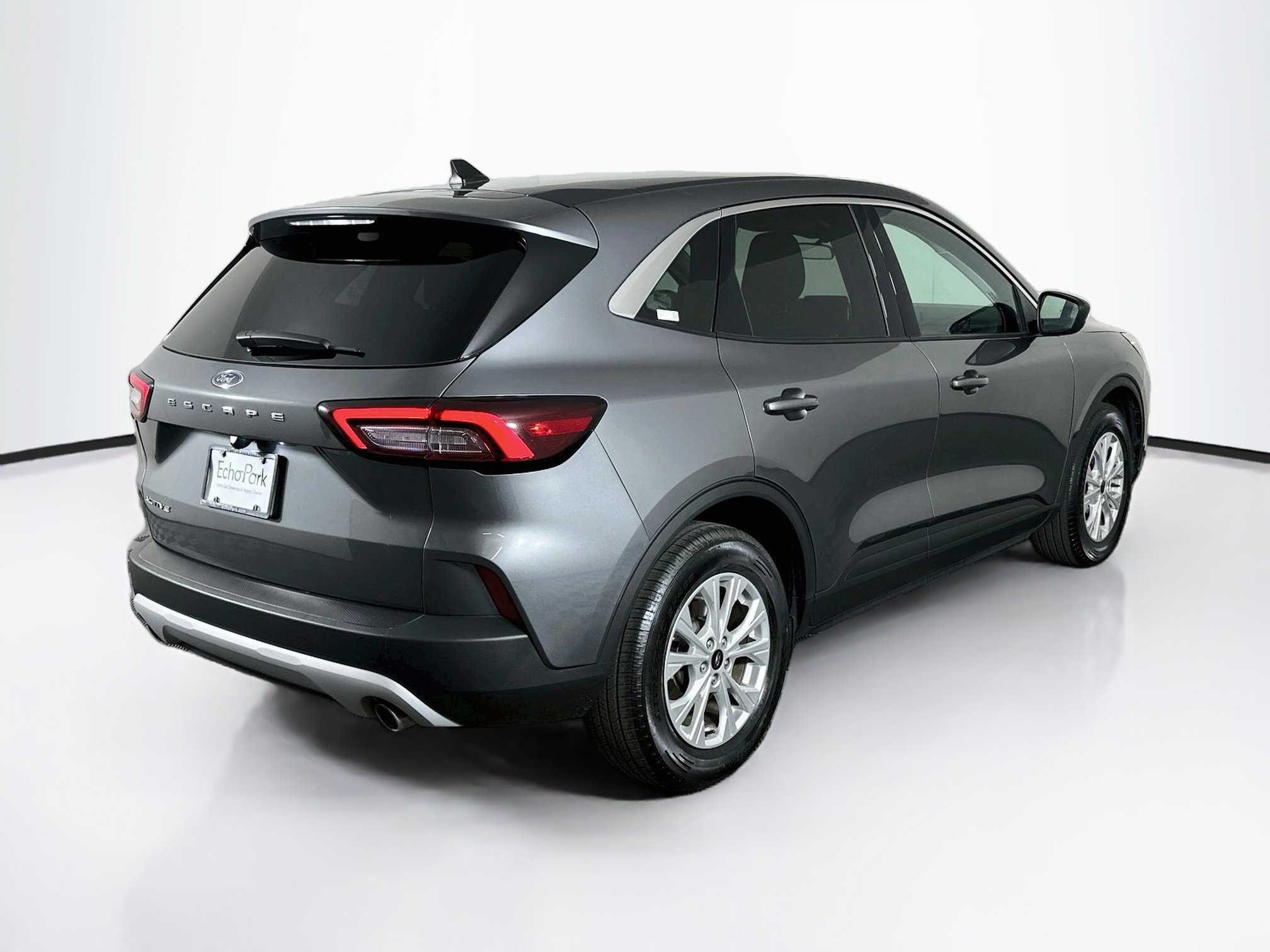 Used 2024 Ford Escape Active FWD image 9