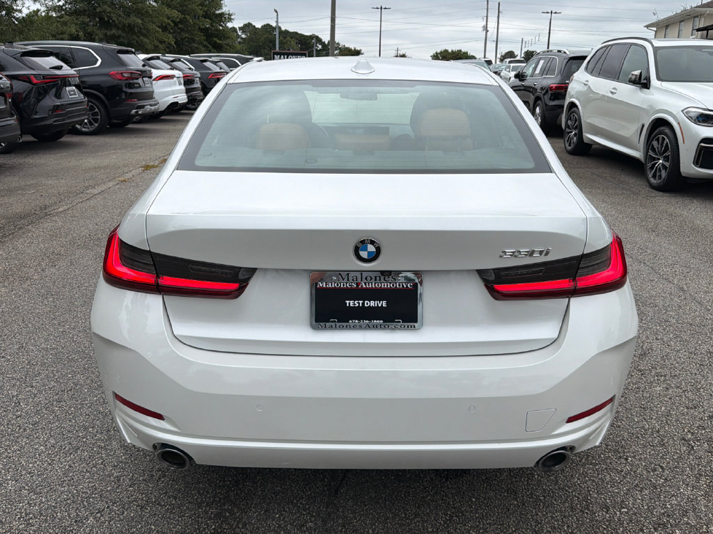 Used 2023 BMW 330i Sedan w/ Driving Assistance Package RWD image 6