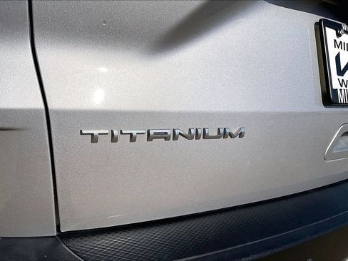 Used 2020 Ford Escape Titanium AWD/4WD image 8