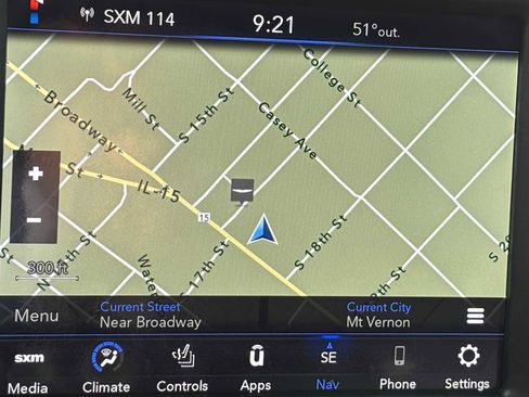 Certified 2020 RAM 1500 Classic SLT w/ Luxury Group image 28