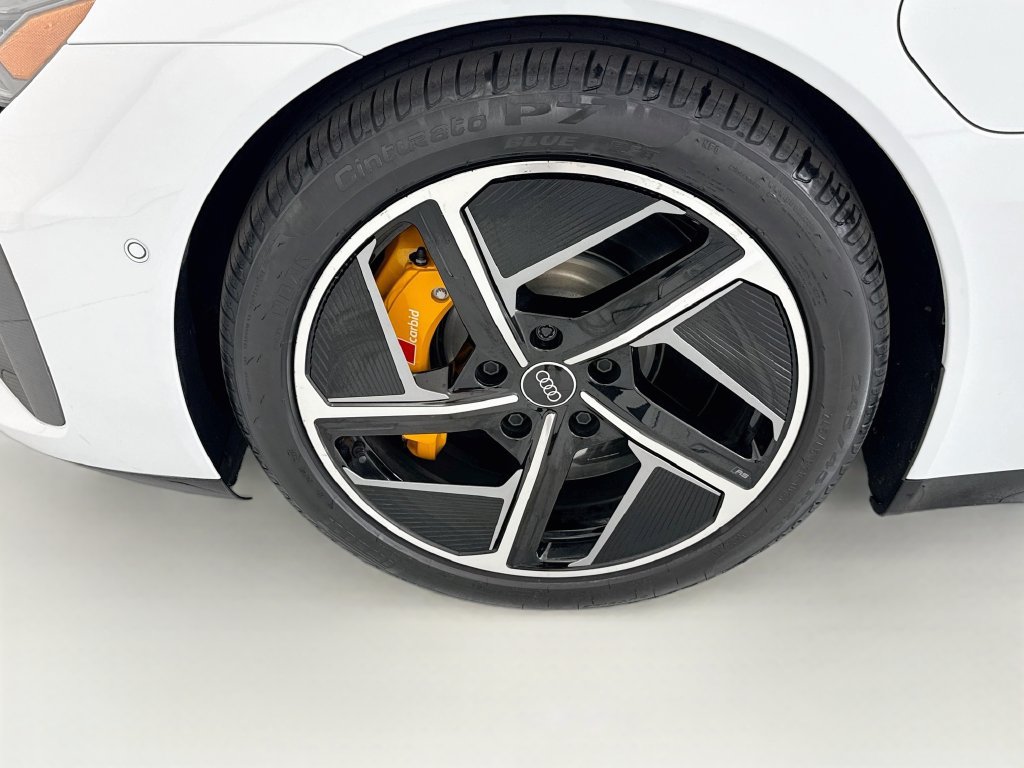 Used 2024 Audi RS e-tron GT w/ Carbon Performance Package AWD/4WD image 28