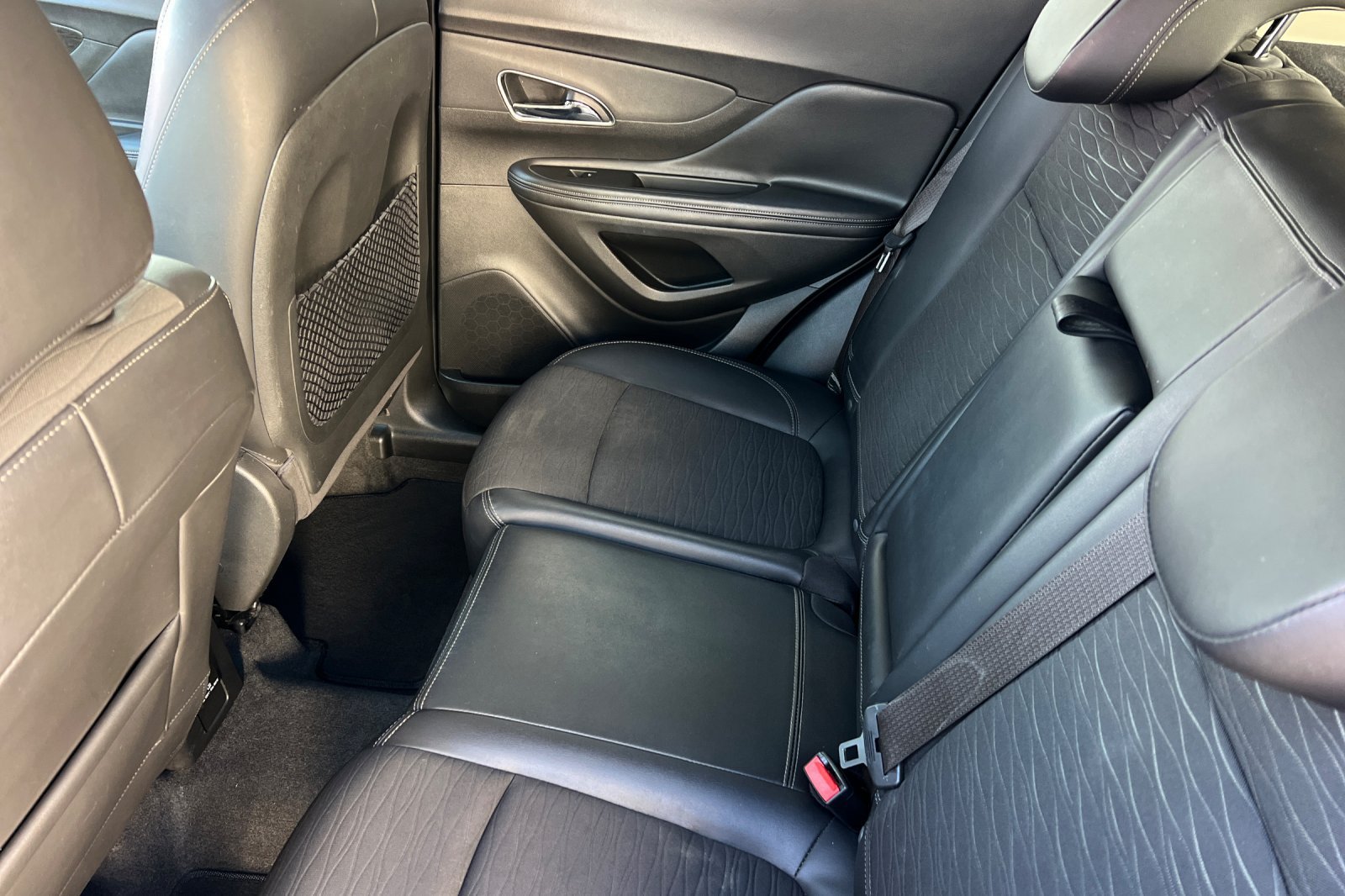 Used 2016 Buick Encore Sport Touring FWD image 18