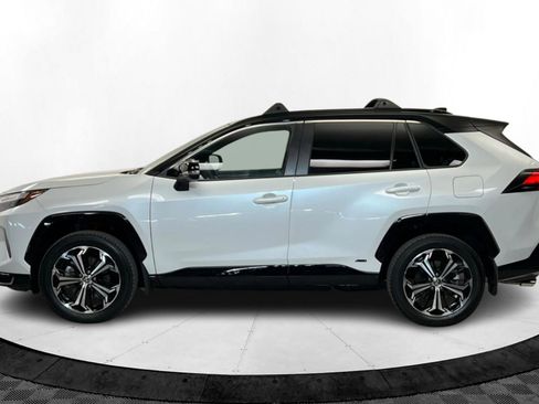Used 2025 Toyota RAV4 XSE w/ Premium Package image 2
