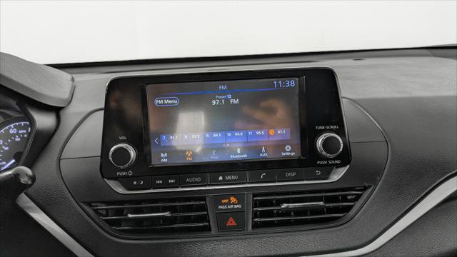 Used 2024 Nissan Altima 2.5 S FWD image 30